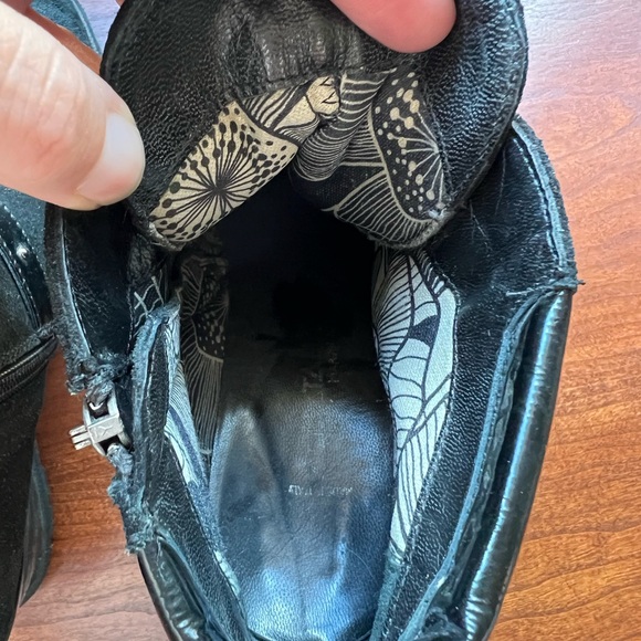 Aquatalia Folly Waterproof Black Wedge Boots - Picture 5 of 8